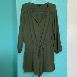 GAP Tie Front Olive Green Romper - size Large
